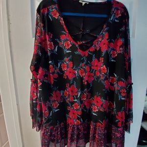 Plus size plus with ruffle and flared sleeves